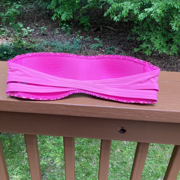 Aerie pink bandeau bikini top - Picture 2 of 9